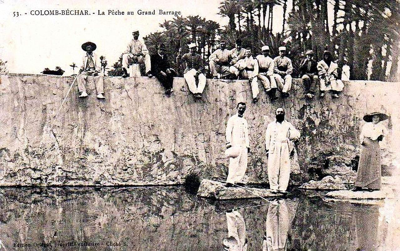 1154- Colomb-Bechar - La Peche au Grand Barrage.jpg